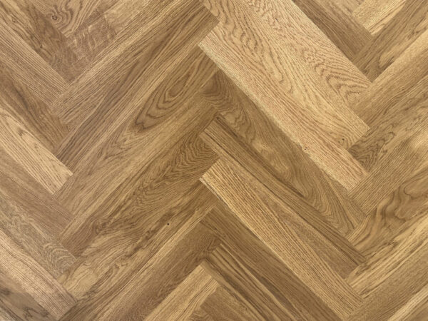 LAUDPARKETT tamm Soft Brown Prestige super matt lakk